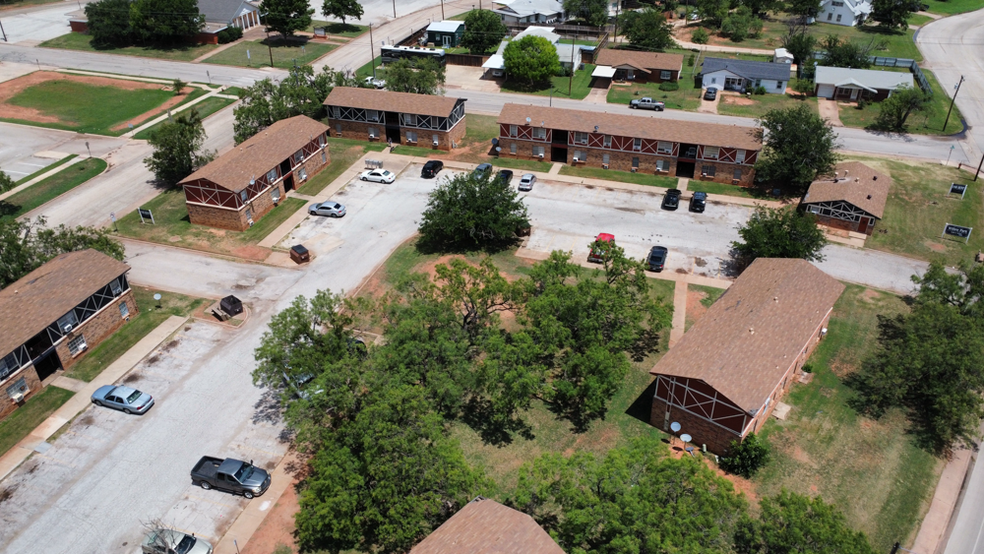 2410 N Willis St, Abilene, TX for sale - Aerial - Image 3 of 17