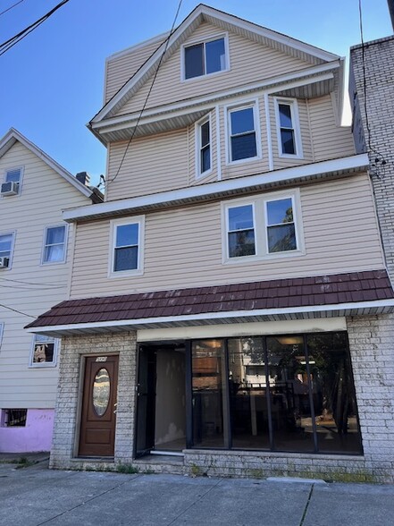 500 KENNEDY Blvd, Bayonne, NJ for rent - Building Photo - Image 1 of 7