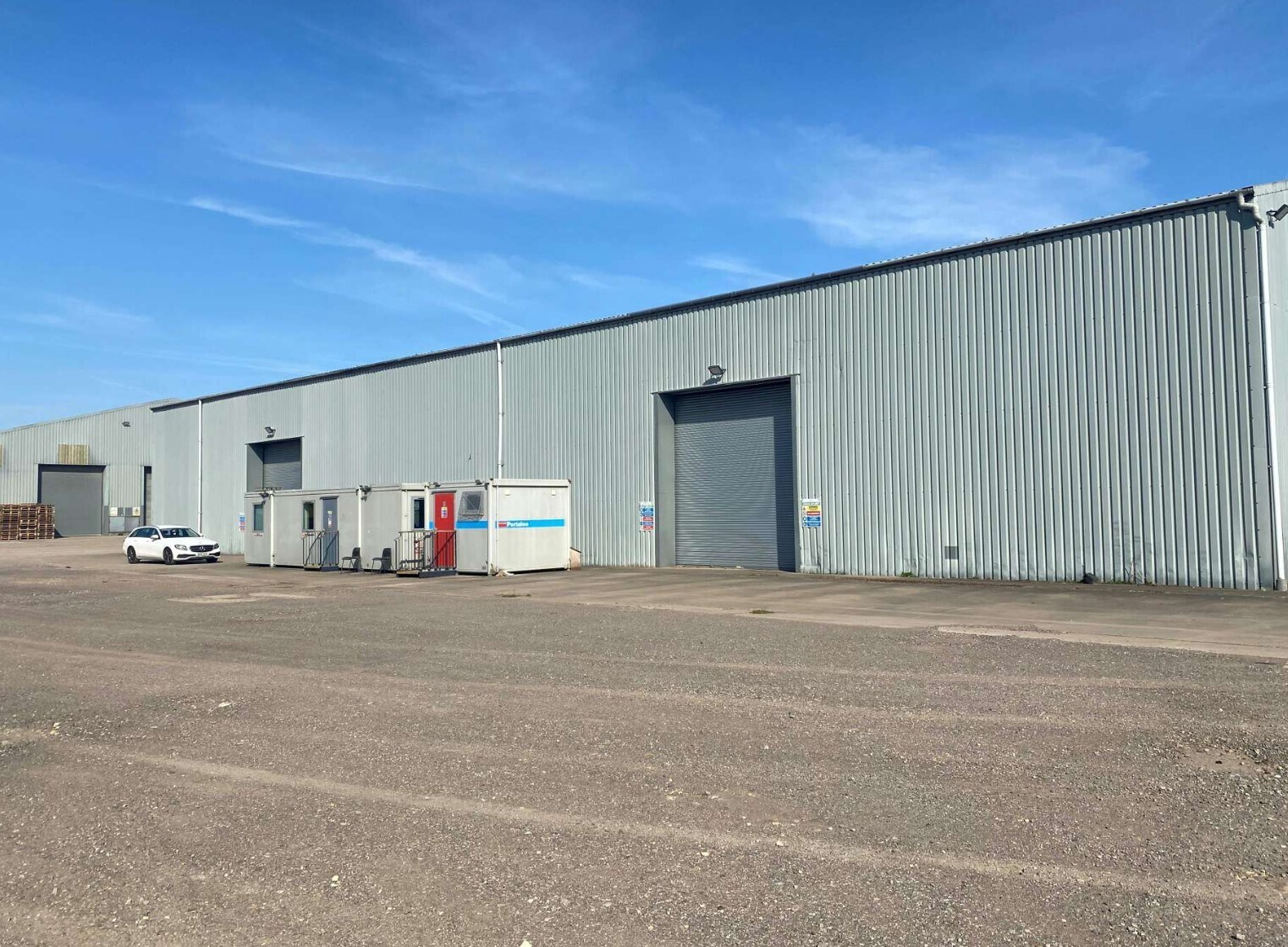 Honey Pot Ln, Colsterworth to rent Building Photo- Image 1 of 8