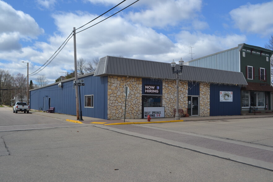 303 Cedar St, Tigerton, WI for sale - Building Photo - Image 2 of 29