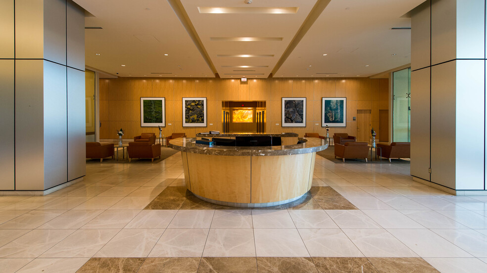 100 Throckmorton St, Fort Worth, TX for rent - Lobby - Image 3 of 10