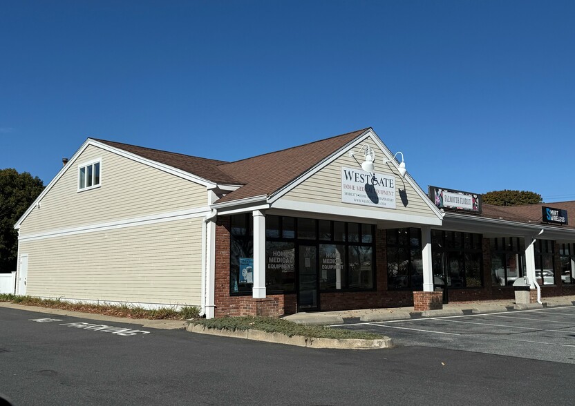 188-200 Teaticket Hwy, East Falmouth, MA for rent - Building Photo - Image 2 of 7