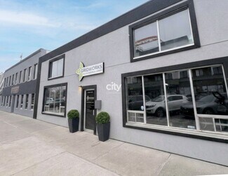 More details for 10555 111th St NW, Edmonton, AB - Light Industrial for Sale