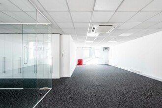 232-238 Bishopsgate, London to rent Interior Photo- Image 2 of 7
