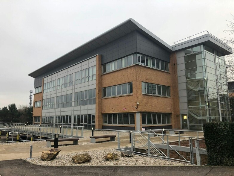 Wellfield Ct, Glasgow to rent - Building Photo - Image 1 of 26