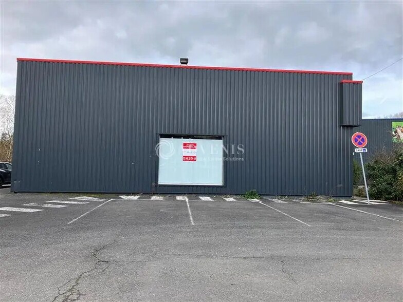 Retail in Bourges for sale - Building Photo - Image 2 of 5