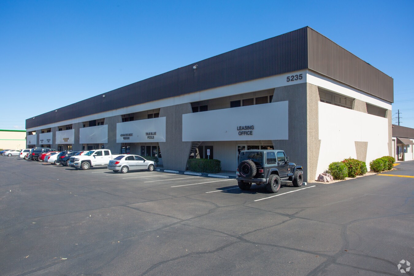 5235 S Kyrene Rd, Tempe 85283 Baseline Industrial Ctr UK