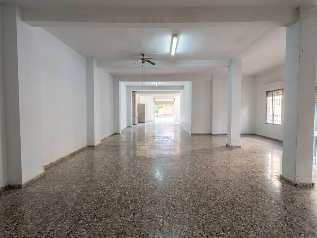 Retail in Carcaixent, Valencia for sale Building Photo- Image 1 of 17