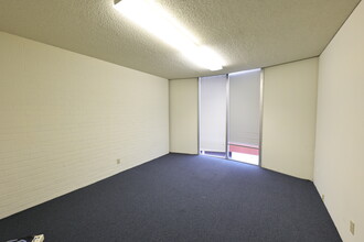 710-724 Buffalo St, Corpus Christi, TX for rent Interior Photo- Image 1 of 3