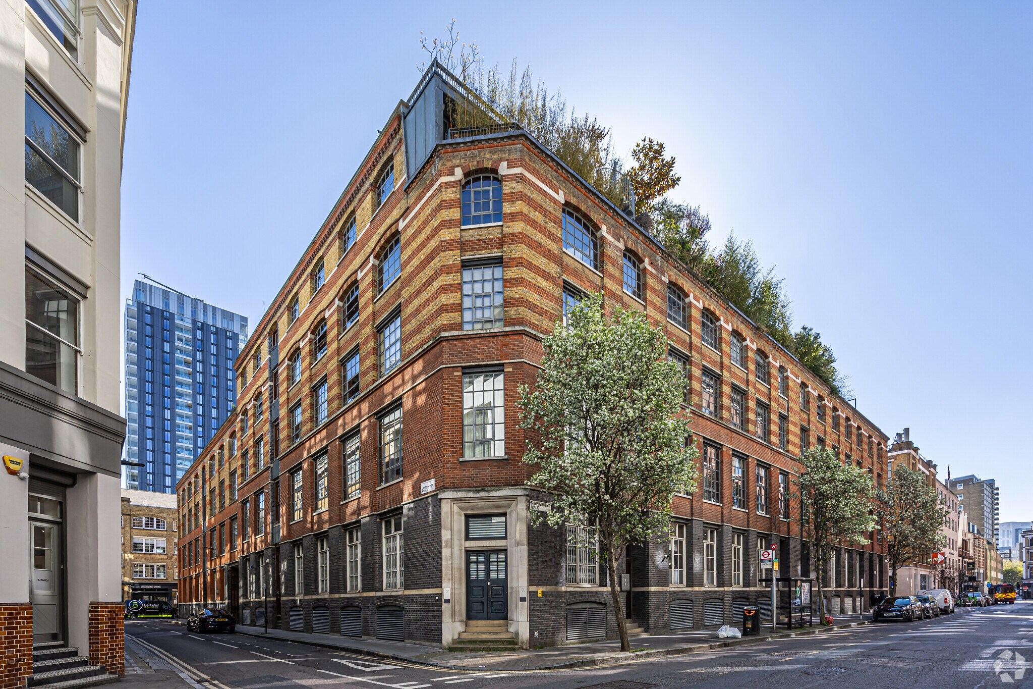 1-9 Underwood St, London to rent Building Photo- Image 1 of 9