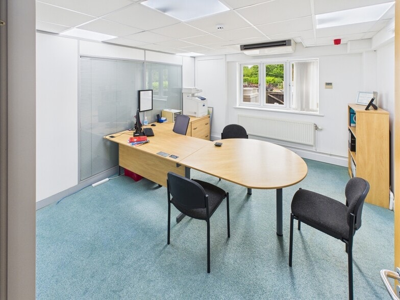 Park Ln, Chester to rent - Interior Photo - Image 3 of 5