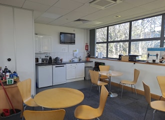 Progress Way, Manchester to rent Interior Photo- Image 1 of 3