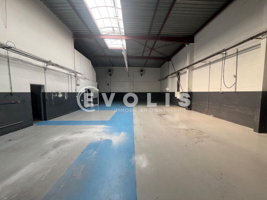 Light Industrial in Neuilly-Plaisance to rent Interior Photo- Image 1 of 7