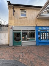 1-14 Tuly St, Barnstaple to rent Building Photo- Image 1 of 5