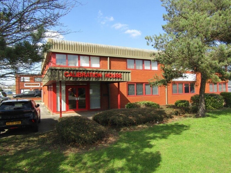 Sunbeam Rd, Kempston to rent - Building Photo - Image 3 of 16