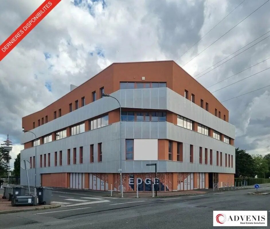 Office in VILLENEUVE-D'ASCQ to rent Building Photo- Image 1 of 10