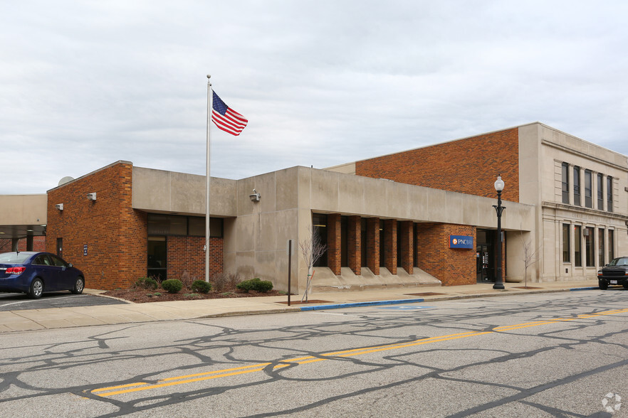 101 W Market St, Orrville, OH for rent - Building Photo - Image 2 of 4