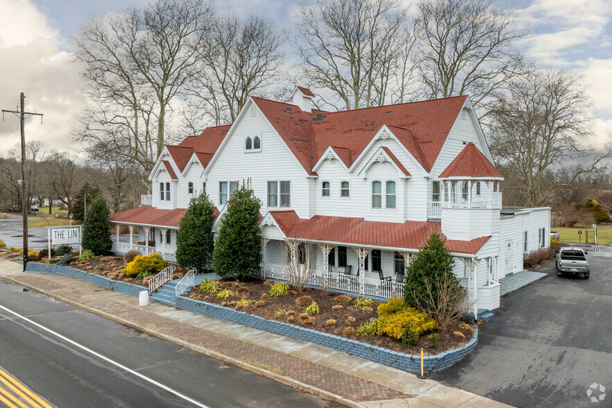 455 North Rd, Greenport, NY for sale - Primary Photo - Image 1 of 1