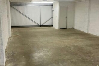 Chearsley Rd, Long Crendon to rent Interior Photo- Image 2 of 4