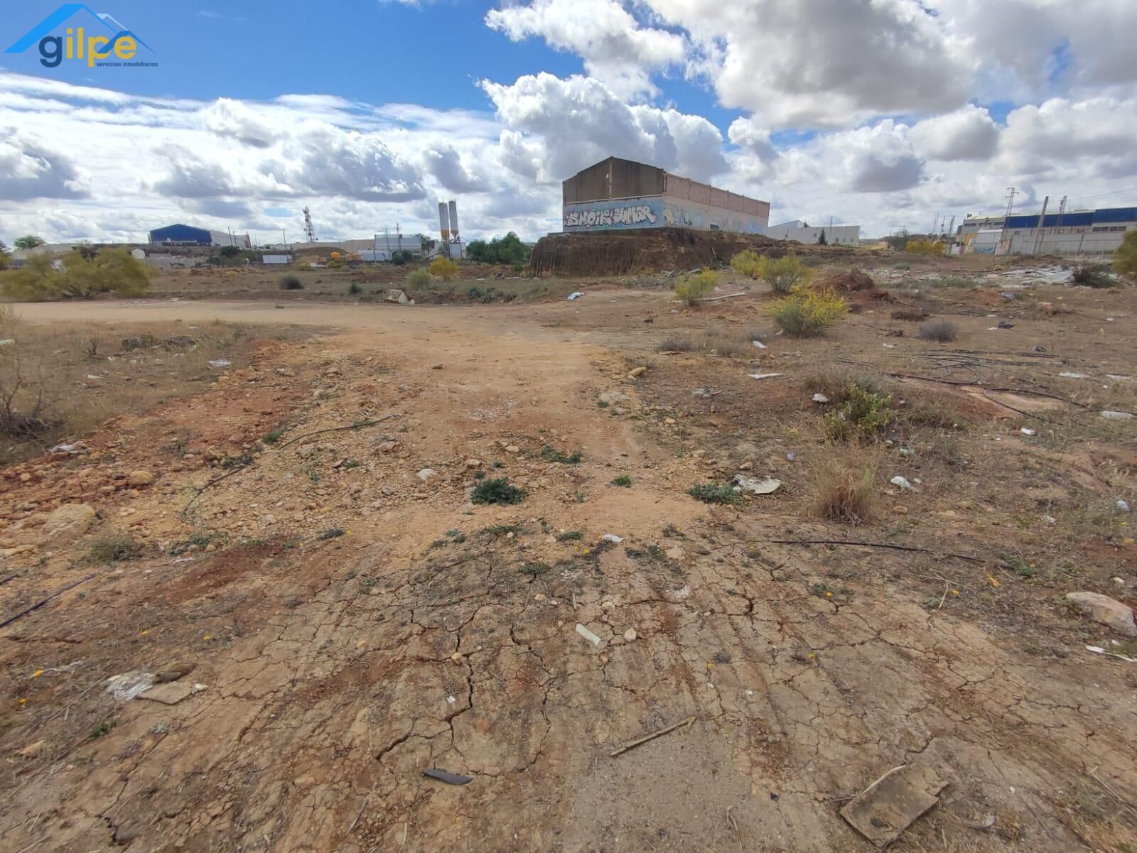 Land in Alcalá de Guadaíra, Sevilla to rent Primary Photo- Image 1 of 6