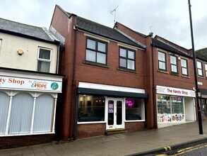 53 Fowler St, South Shields to rent Building Photo- Image 2 of 3