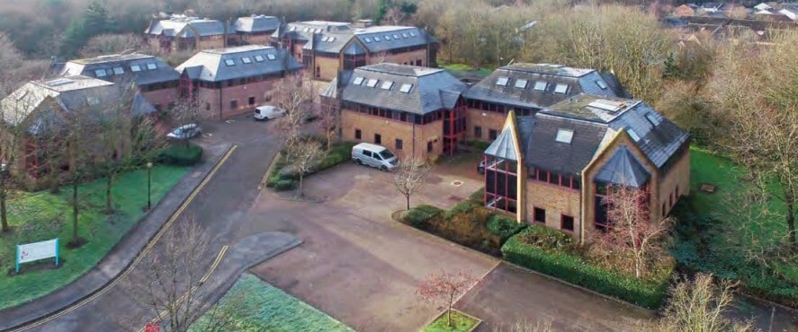 Welton Rd, Swindon to rent - Aerial - Image 3 of 3