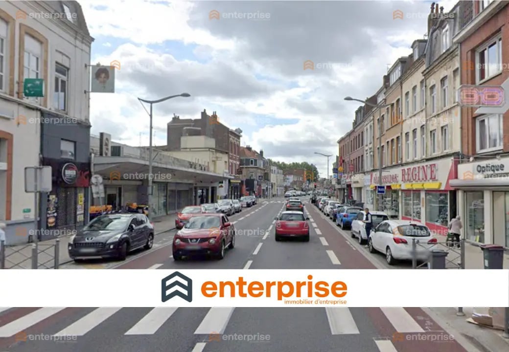 Retail in Lille for sale Building Photo- Image 1 of 2