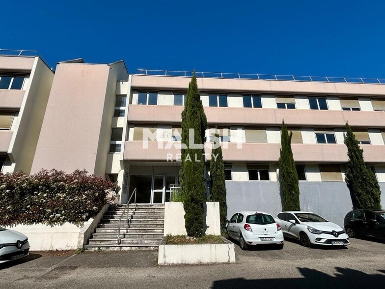 Office in Écully for sale - Building Photo - Image 2 of 18