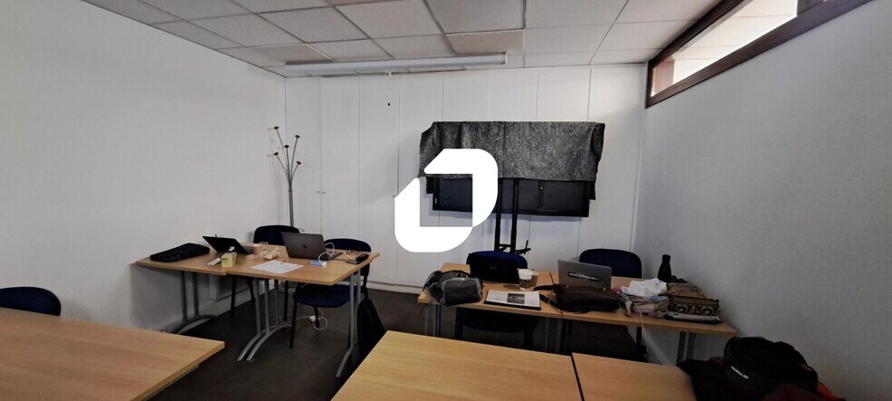 Office in Paris for sale - Building Photo - Image 3 of 10
