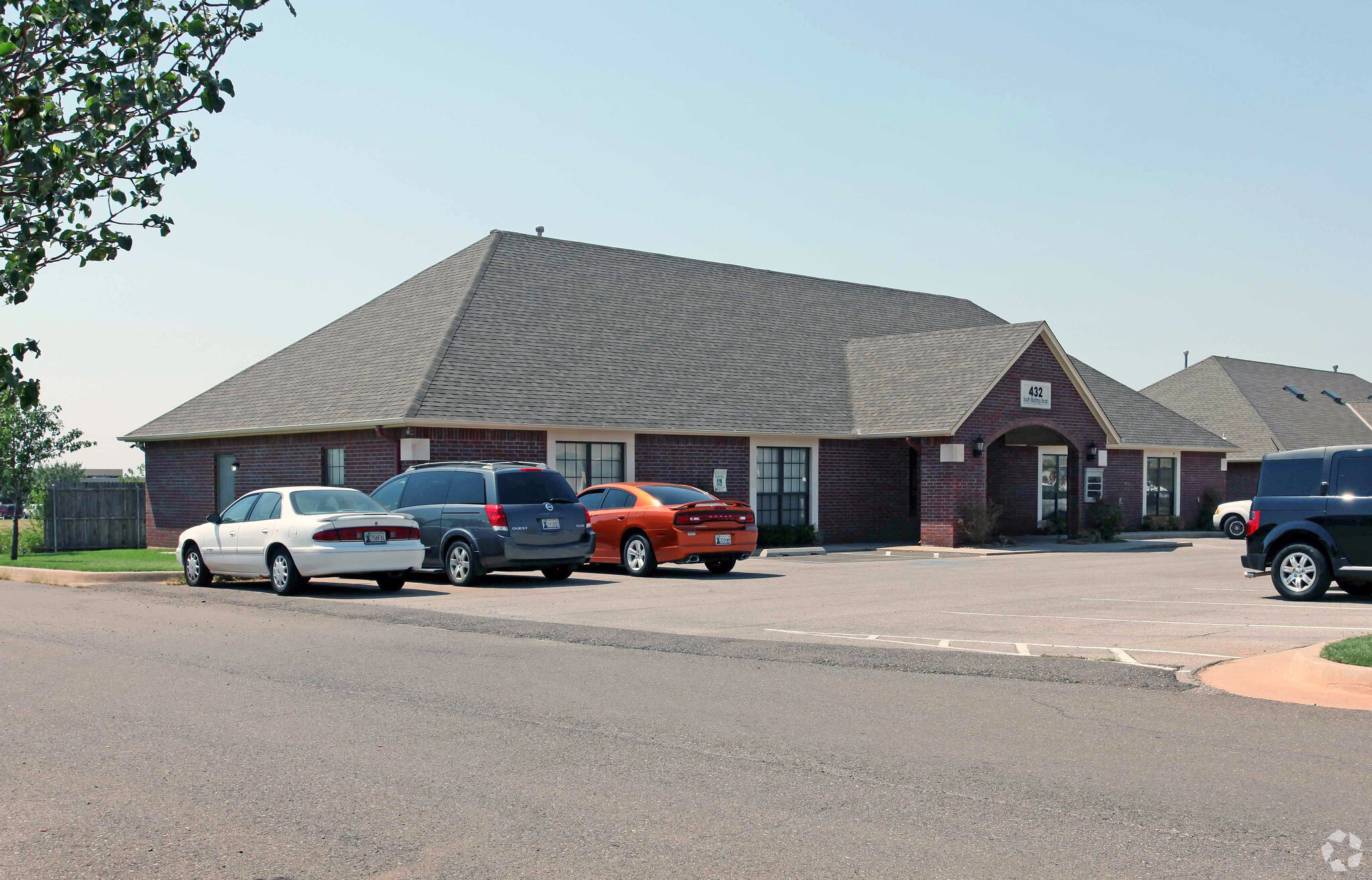 432 S Mustang Rd, Yukon, OK for rent Primary Photo- Image 1 of 9