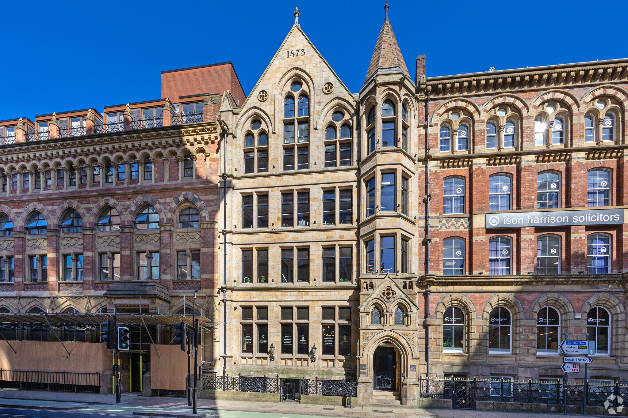 56 Wellington St, Leeds to rent Primary Photo- Image 1 of 3