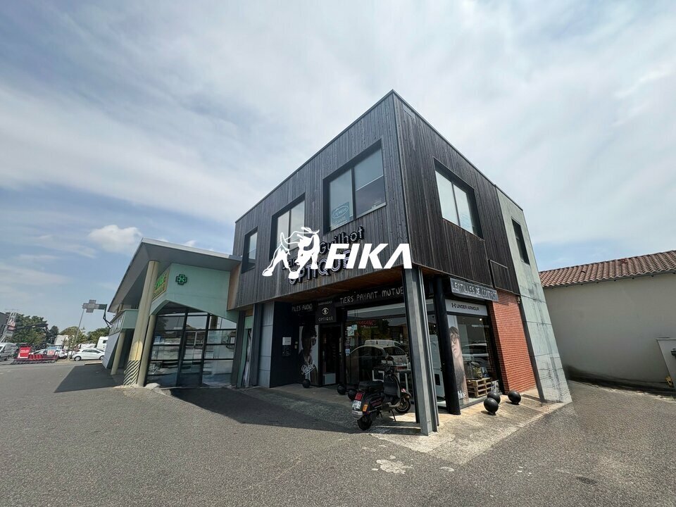 98 Route De Fronton, Fonbeauzard to rent Building Photo- Image 1 of 5