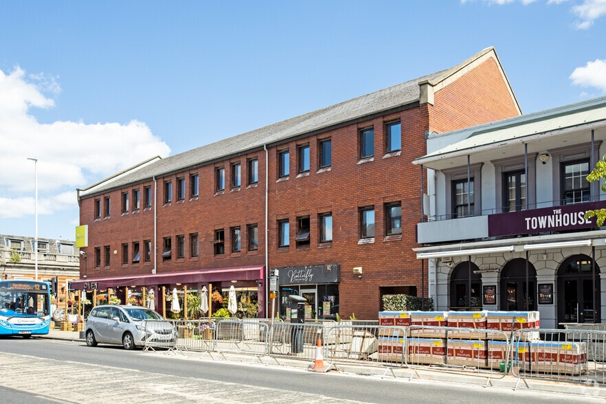 Linthorpe Rd, Middlesbrough, TS1 3QW UK