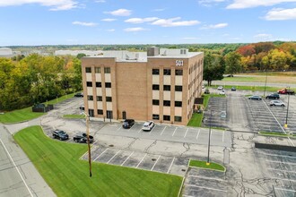 501 Wampanoag Trl, East Providence, RI for rent Building Photo- Image 1 of 22