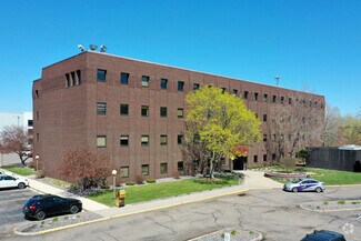 More details for 1935 W County Road B2, Roseville, MN - Office for Rent