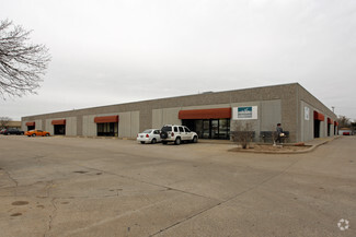 More details for 1703-1715 SW 11th St, Lawton, OK - Office for Rent