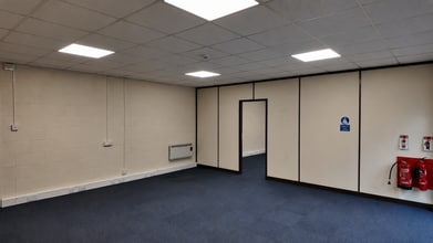 Brindley Rd, Runcorn to rent Interior Photo- Image 1 of 3