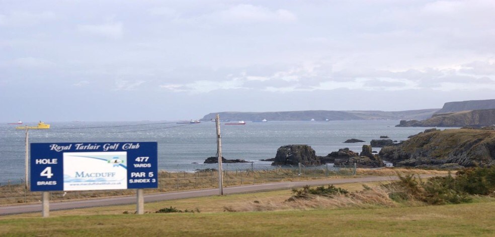 Tarlair Rd, Macduff for sale - Primary Photo - Image 1 of 1