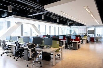 1 Stratford Pl, London to rent Interior Photo- Image 1 of 15