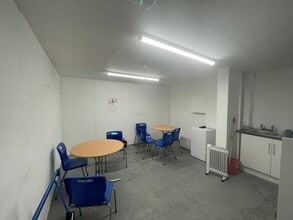 Old Whieldon Rd, Stoke On Trent to rent Building Photo- Image 1 of 13