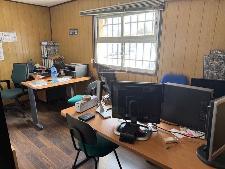 Industrial in Velilla de San Antonio, Madrid for sale - Building Photo - Image 2 of 8