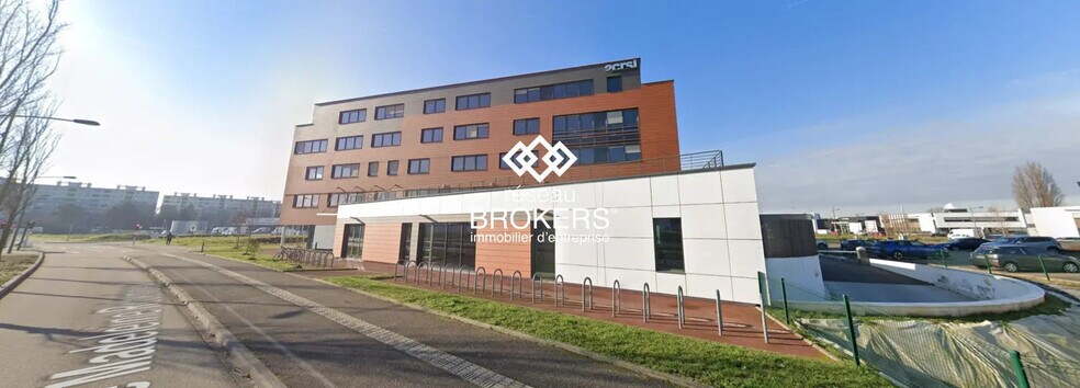 Office in Strasbourg to rent - Building Photo - Image 2 of 5