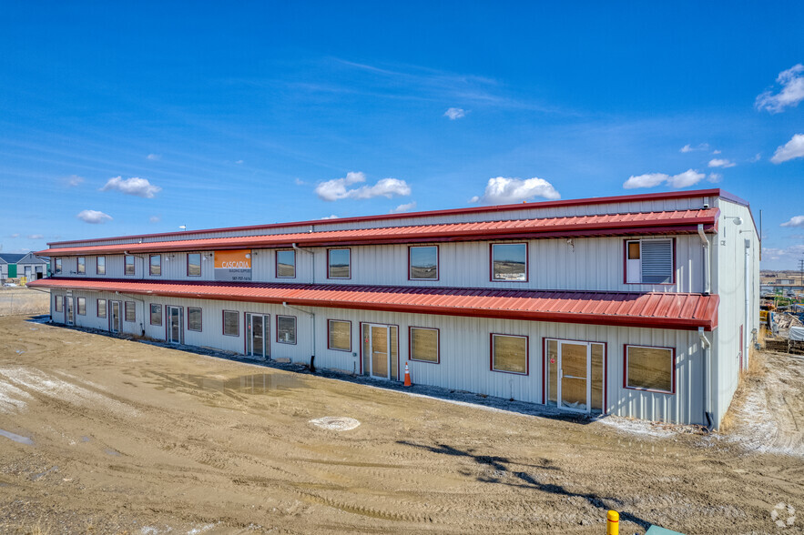 450163 82nd St E, Foothills No 31, AB for sale - Building Photo - Image 1 of 6