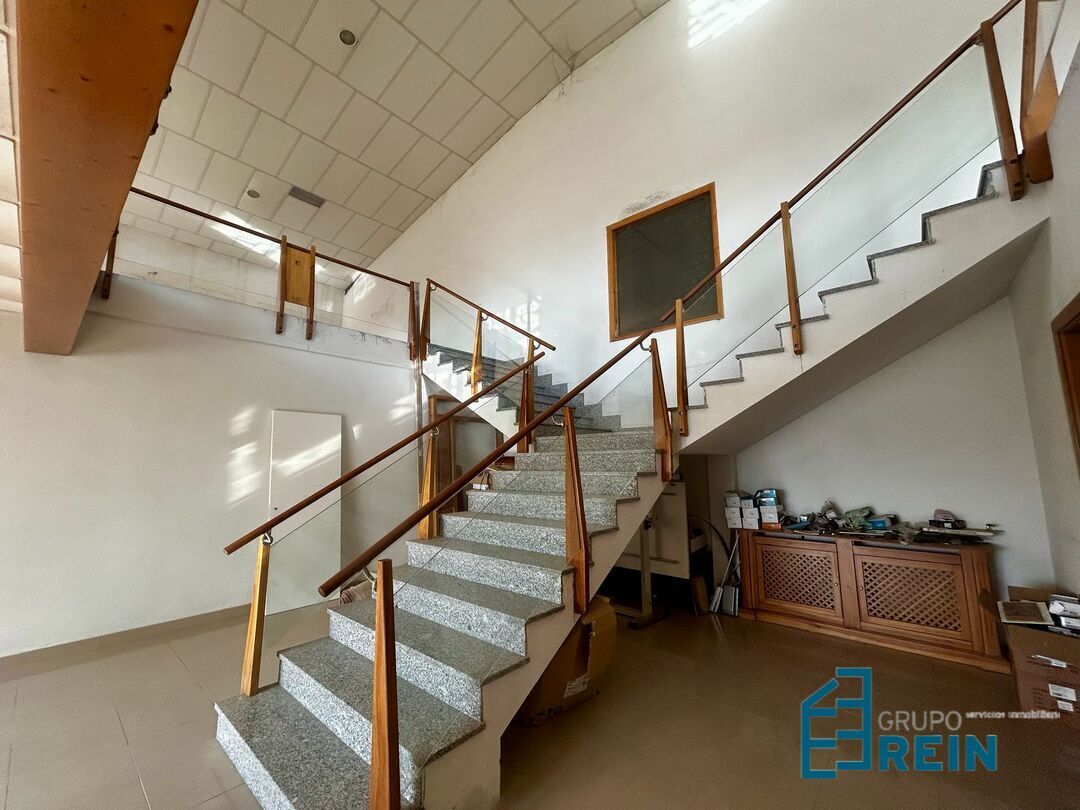 Retail in Recas, Toledo to rent Interior Photo- Image 1 of 11