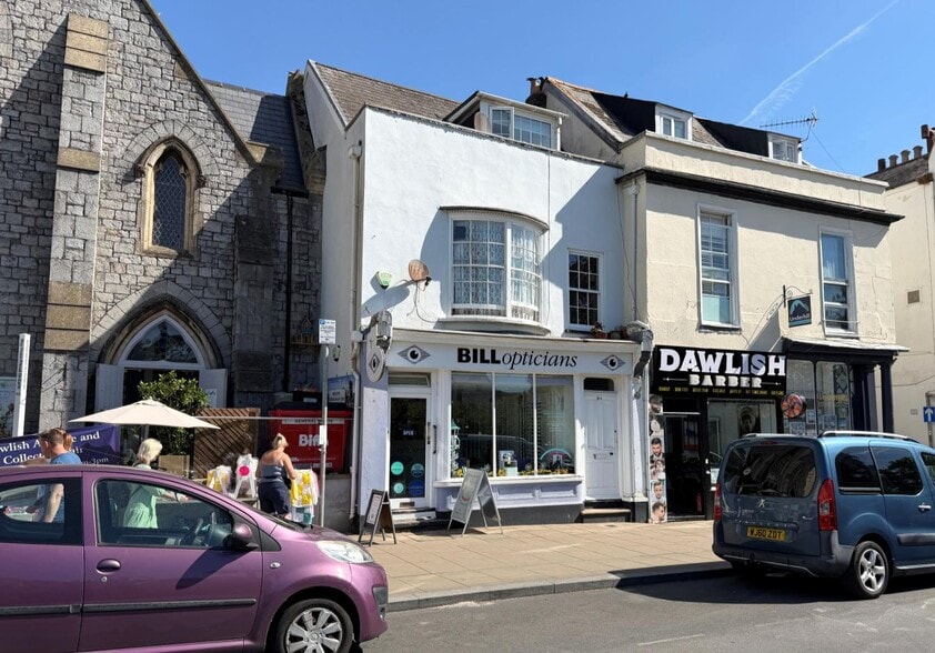 31 The Strand, Dawlish for sale - Primary Photo - Image 1 of 2