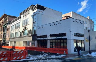 138-152 Baltimore St, Cumberland, MD for rent Building Photo- Image 1 of 13