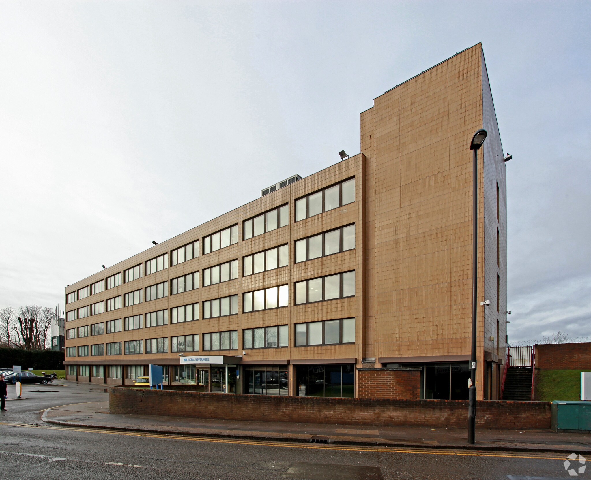 325-327 Oldfield Ln N, Greenford for sale Primary Photo- Image 1 of 1