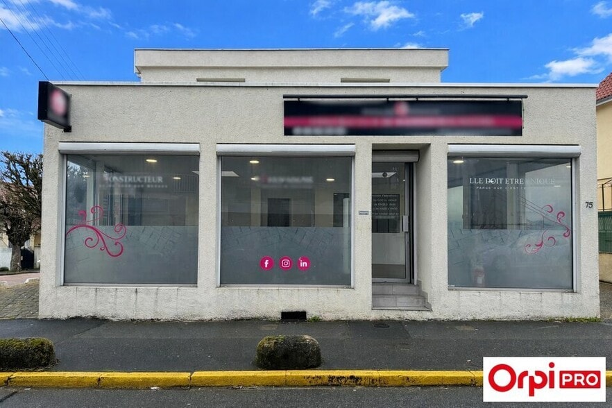 Retail in Morangis to rent - Building Photo - Image 2 of 6
