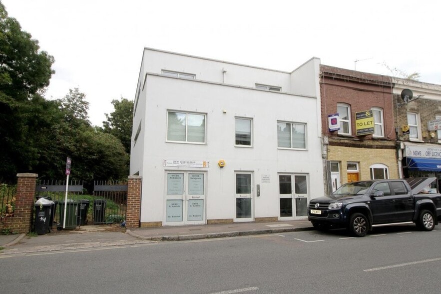 139 Brookmill Rd, London for sale - Building Photo - Image 2 of 2