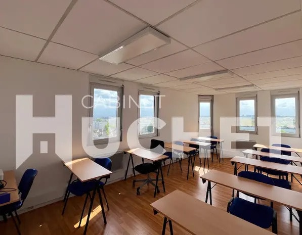 Vente Bureaux 85 m² - Photo 1